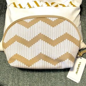 NEW Manaola Halfmoon Pouches